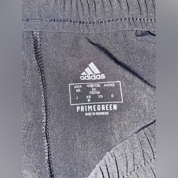 Women’s Adidas stretchy waist black white stripes Capri crop pants Sz medium‎ - Picture 4 of 10